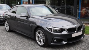1920px-2018_BMW_420i_M_Sport_Automatic_2.0_Front_(1)